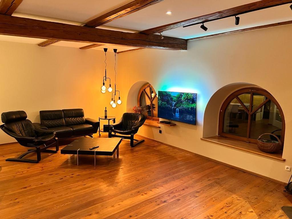 Duzy Apartament Duszniki-Zdroj ドゥシュニキ・ズドルイ エクステリア 写真