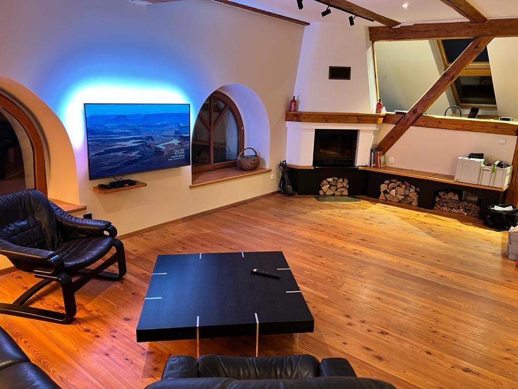 Duzy Apartament Duszniki-Zdroj ドゥシュニキ・ズドルイ エクステリア 写真