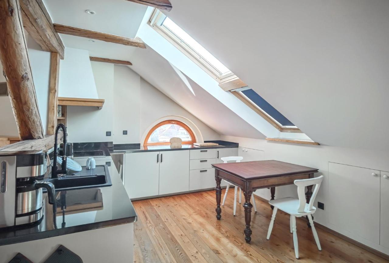 Duzy Apartament Duszniki-Zdroj ドゥシュニキ・ズドルイ エクステリア 写真