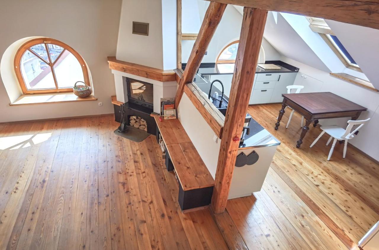Duzy Apartament Duszniki-Zdroj ドゥシュニキ・ズドルイ エクステリア 写真