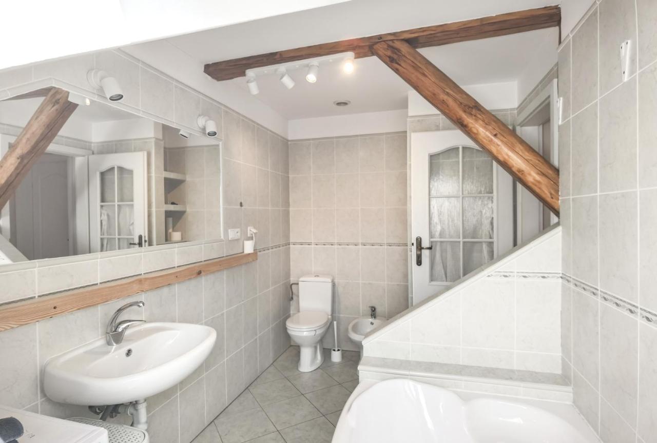 Duzy Apartament Duszniki-Zdroj ドゥシュニキ・ズドルイ エクステリア 写真