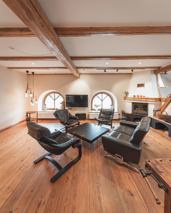 Duzy Apartament Duszniki-Zdroj ドゥシュニキ・ズドルイ エクステリア 写真