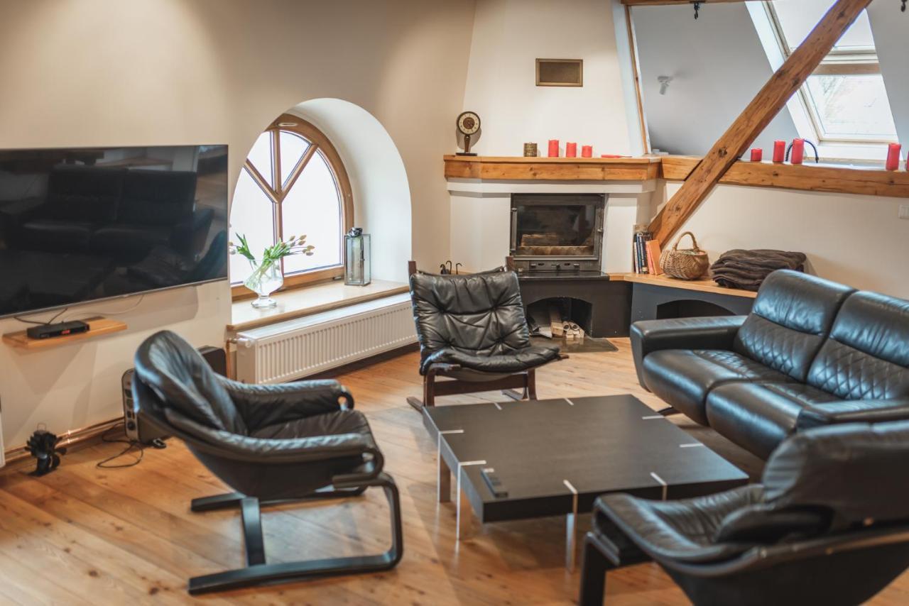 Duzy Apartament Duszniki-Zdroj ドゥシュニキ・ズドルイ エクステリア 写真