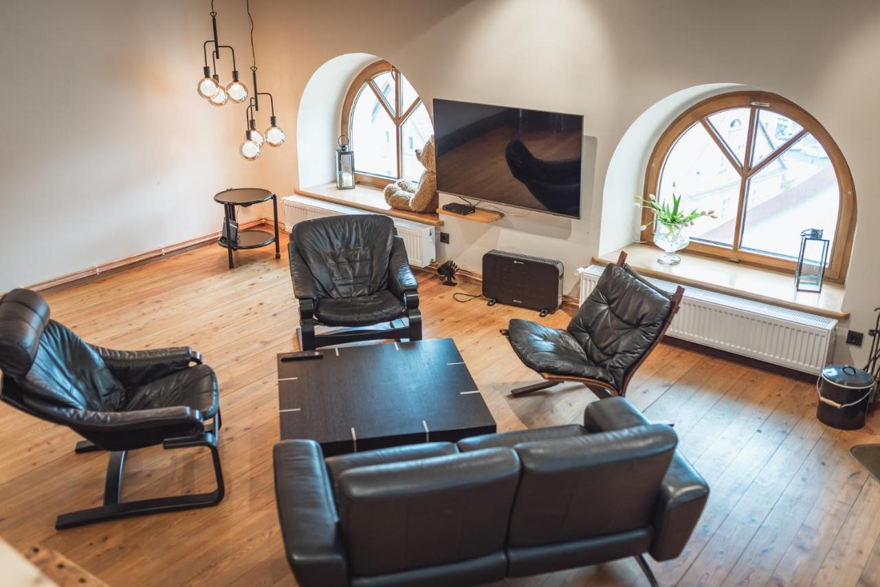 Duzy Apartament Duszniki-Zdroj ドゥシュニキ・ズドルイ エクステリア 写真