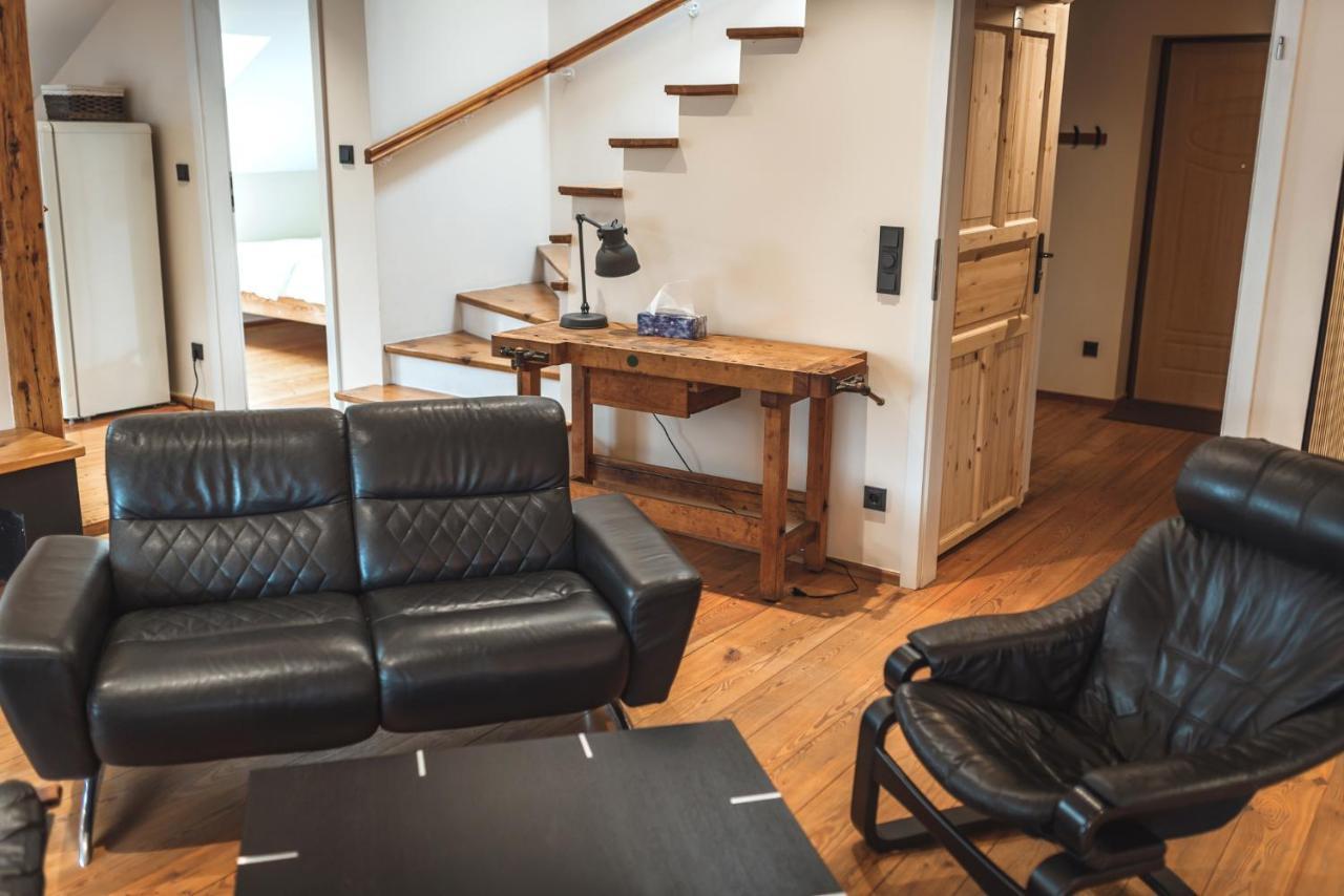 Duzy Apartament Duszniki-Zdroj ドゥシュニキ・ズドルイ エクステリア 写真
